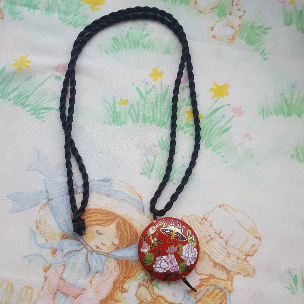 🌙Vintage Cloisonne Disc Silk Rope Necklace